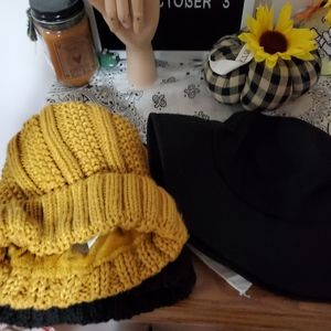 Set of 3 hats 2 beanies one bucket hat